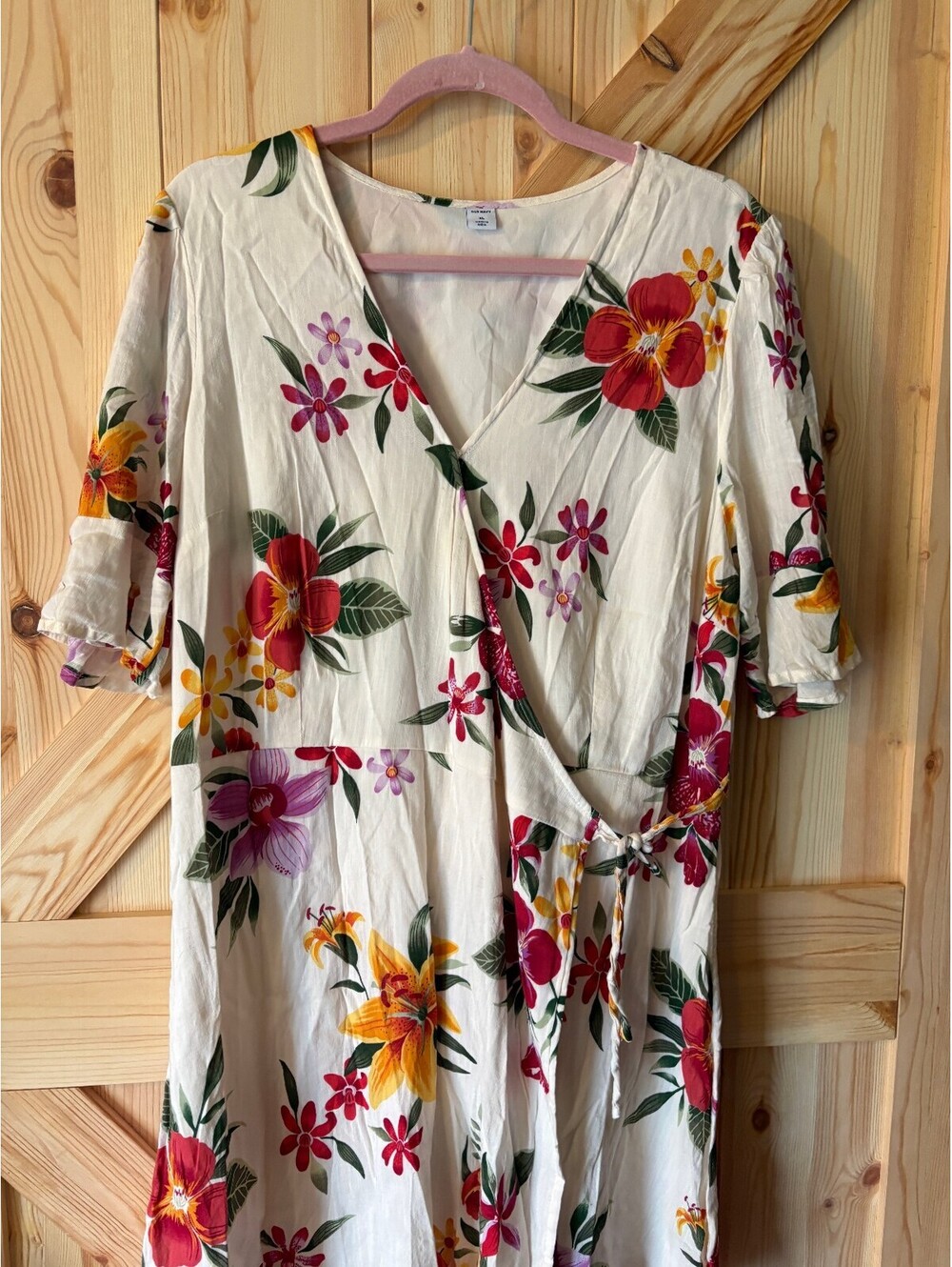 Old Navy Floral Wrap Dress with Tie Waist and 3/4 Sleeves XL